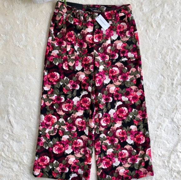 BANANA REPUBLIC Cropped Pants - Picture 4 of 6